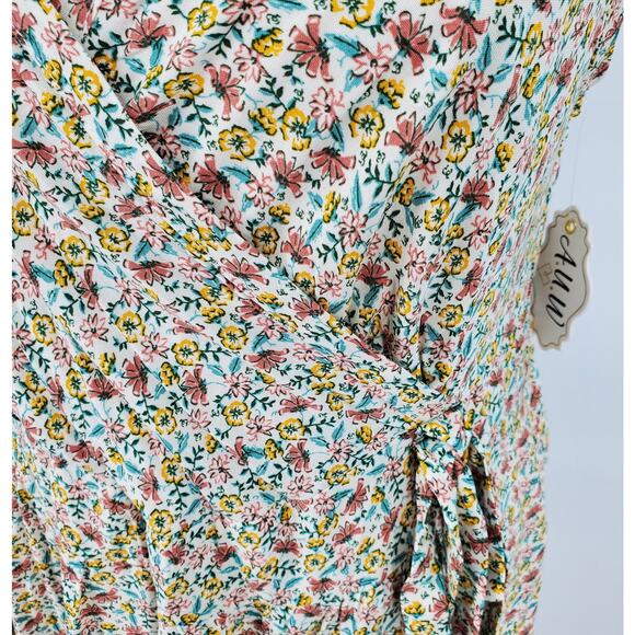 AUW Womens 1X Floral Wrap‎ Dress Deep V Adjustable Straps Lightweight New - Picture 2 of 8